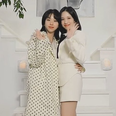 chanlixrkive's tweet photo. feliz seu dia ♡
obrigada por ser minha amiga, me aturar e me acolher
obrigada por confiar em mim, se abrir comigo e compartilhar seus tydinhos
te desejo as coisas mais lindas hj e sempre e quero q saiba que você pode contar comigo em tudo
te amo infinitos @agusthypen @straysuga https://t.co/rapkXaLjis
