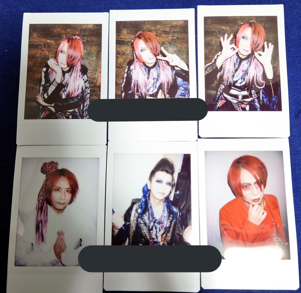 trhk_ak___'s tweet photo. 【拡散希望】
己龍 インスト ライブ チェキ
交換 お譲り先を探しております。

譲：酒井参輝さん、一色日和さん、遠海准司さん
求：時期問わず酒井参輝さん

画像3枚目はお譲り可能です。ご交換の場合恐れ入りますが写判させて頂きます。リプライ又はDMよりお声掛け下さい。宜しくお願い致します。 https://t.co/CS1SBZBND4