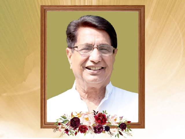 Brijendra_Golad's tweet photo. चौधरी अजीत सिंह जी की पुण्यतिथि पर उन्हें सादर नमन। 🙏
#ChaudharyAjitSingh 
@jayantrld https://t.co/LHzly3pkzd