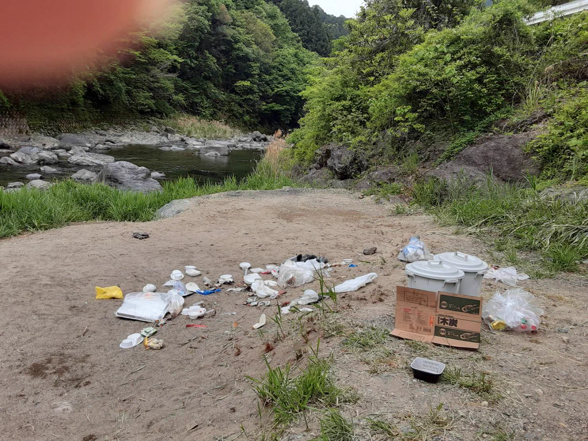 【拡散希望】和歌山県九度山町のキャンプ場ゴミの不法投棄に怒る