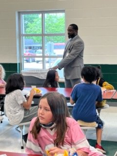 Howry had special guests serving as lunch monitors today-- <a href="/LakeWorthISD/">Lake Worth ISD</a> Administrators came to help out for a Teacher Appreciation Event. Thanks, Mrs. West, Dr. Tingle, and Mr. McClain!! Your support makes it all #worthit!