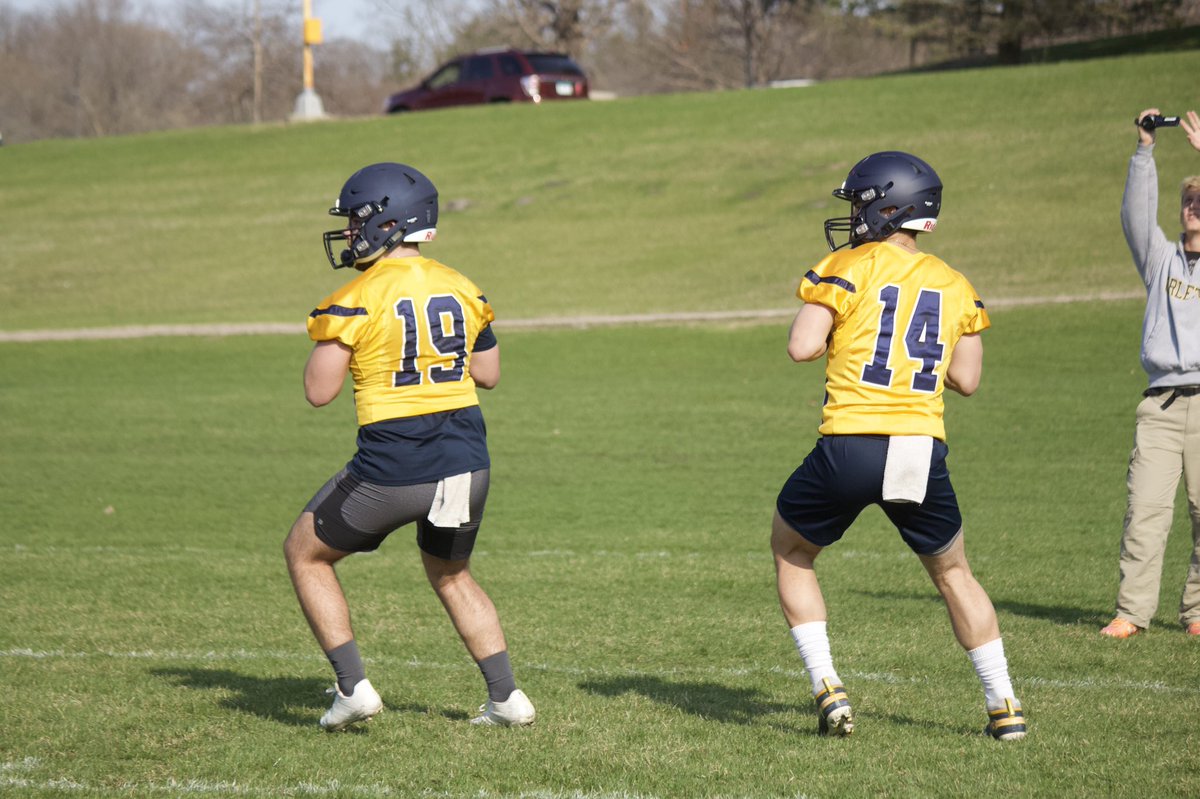 Singletron14's tweet photo. Gunslingers in action….can’t forget ball security = job security, even in spring ball https://t.co/Gu2H3rgYH8