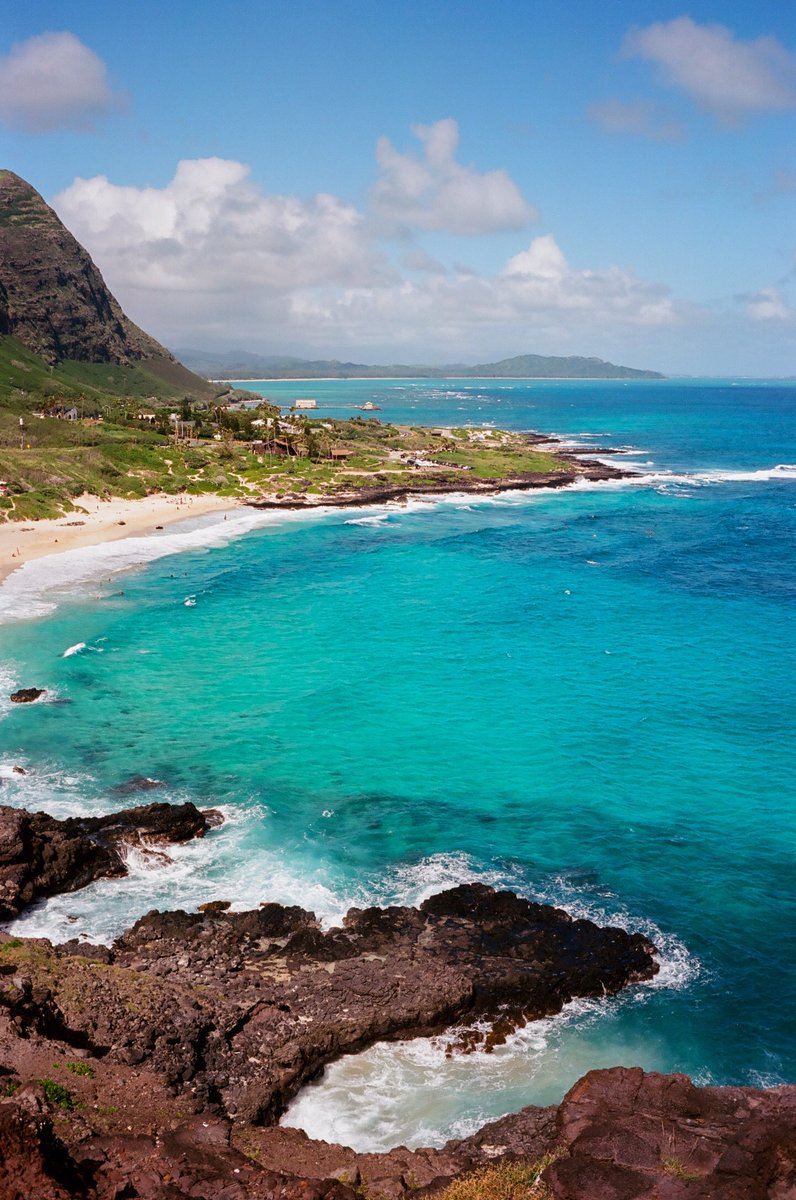 ChrisBakerF8's tweet photo. Oahu with my LeicaM2 #filmphotography #leicam2 #portra400 https://t.co/hP2u1PRnFx