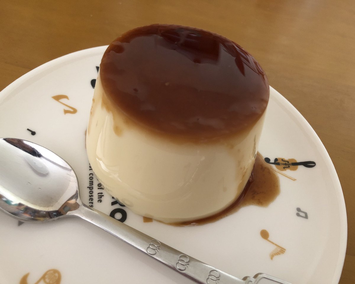 delsol_cortes's tweet photo. #ハウス #プリンエル #湯田牛乳 #マーロウ のビーカー #160ml 
おうちで作って家族全員で思う存分食べる🍮 https://t.co/1yym0eTNVZ