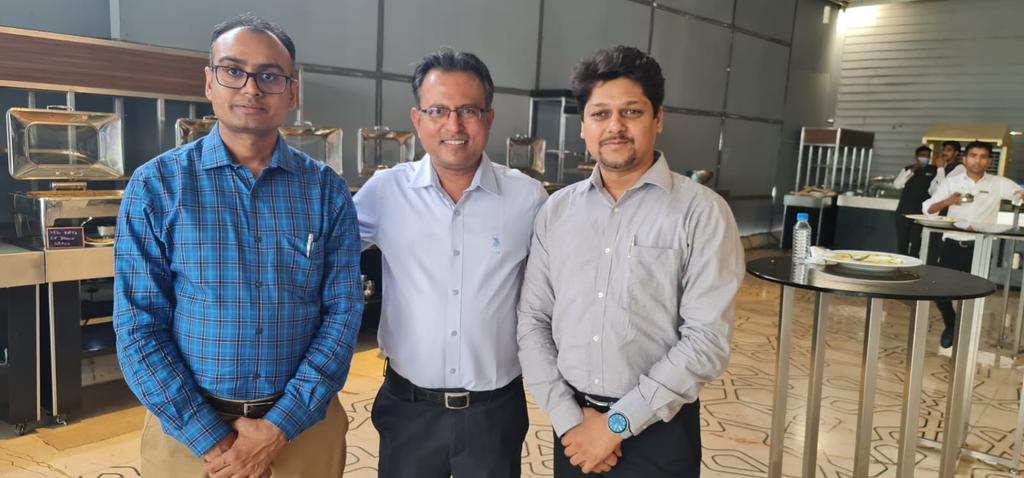 kshirsagargr's tweet photo. It is always a pleasure meeting @NileshShah68 sir and knowing his insightful views on markets and economy. Thank you for your time Sir. https://t.co/3wgKM8GI45