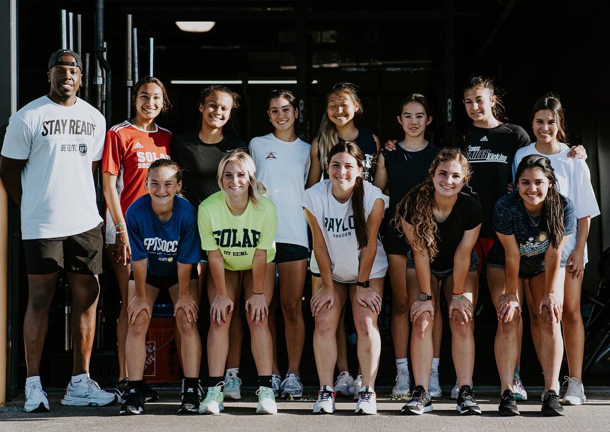 Different clubs, different school teams, different backgrounds. One goal; Be Elite. This is <a href="/eptsoccer/">eptsoccer</a>.

😤💯⚽️⚽️⚽️

#beelite #ntxsoccer #ept