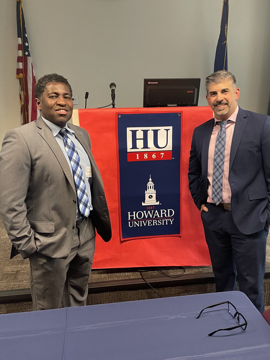 AsstSuptESD's tweet photo. Couldn't be more proud of my colleague and friend for completing the inaugural Howard University Executive Leadership Academy. 

Honored to have joined him to celebrate today. Kudos Principal Davis! @ClarkCountySch https://t.co/r75wLxglFQ