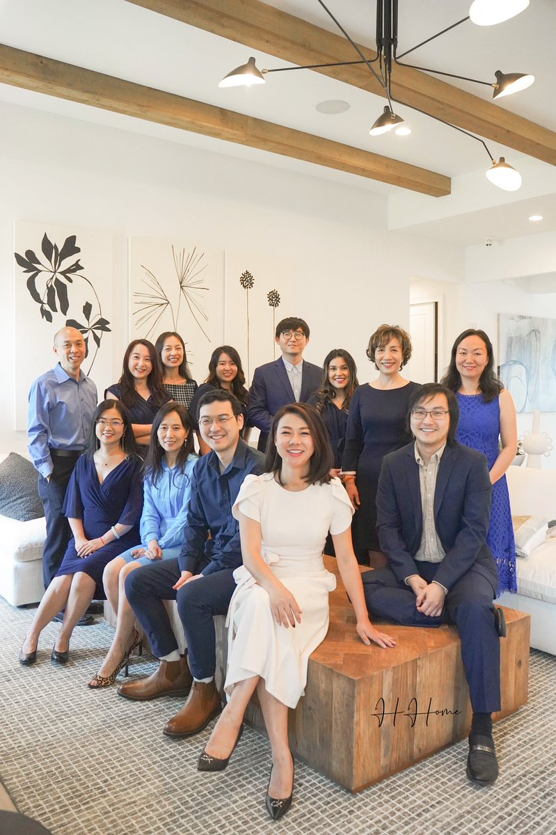 HHomeRealty's tweet photo. 昨天,今天,和明天… 每天都是一个新的开始… 有点疲倦,但是我们还在努力… 😇
#HHome #Team #2022 #北卡州三角区的我们 https://t.co/VGtLBuJrdo