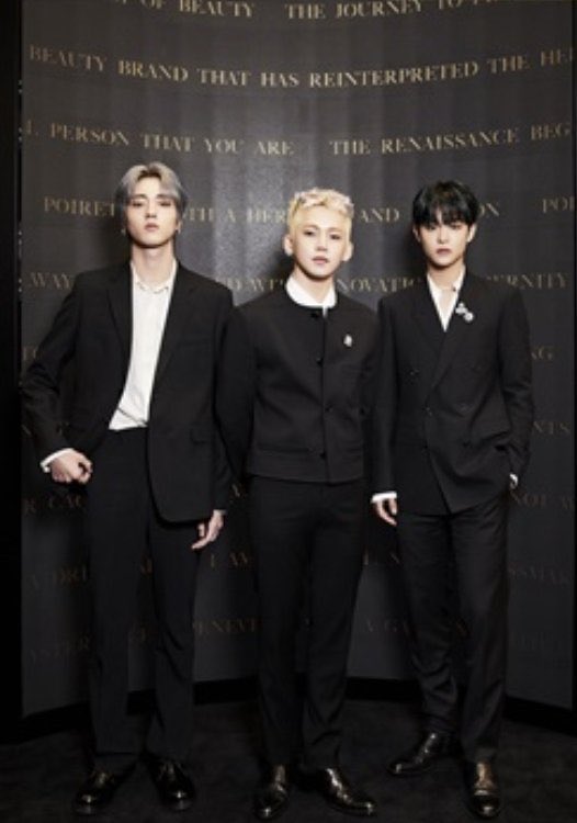 PARKPILATESS's tweet photo. another photo from their poiret guesting! they look so fine! 💛 
#JIHOON #지훈 #ジフン #트레저지훈 @treasuremembers https://t.co/OE93pLt38q