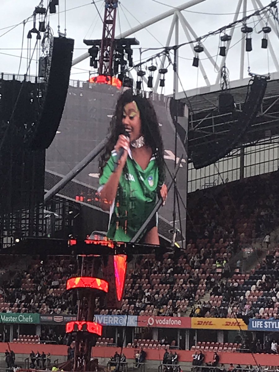 Ciara (epicciara.bsky.social) tweet media