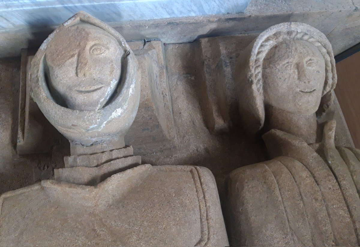 JulesHumphrys's tweet photo. Some medieval effigies are masterpieces of the sculptor's art. Others are not. #Montacute https://t.co/ymyJwGeznU