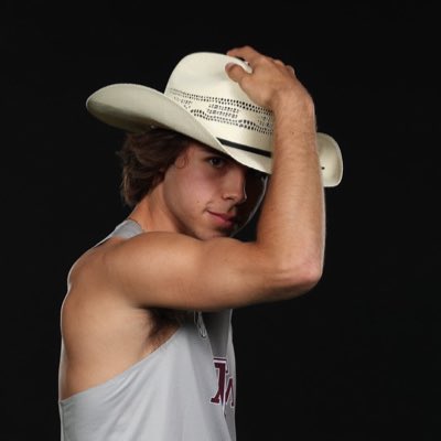 Jace_poole10's tweet photo. #NewProfilePic https://t.co/tfjtvBppmr