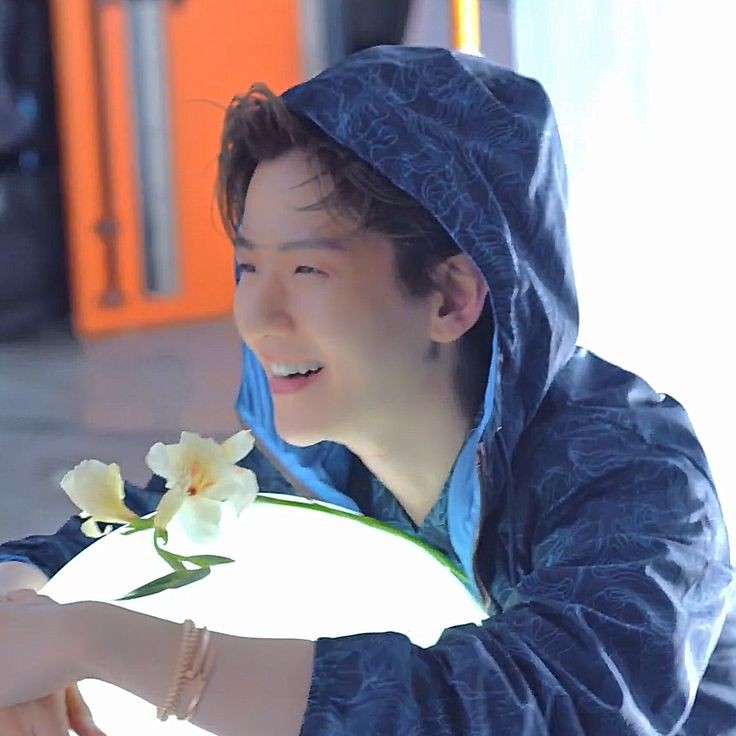 엑소 애호가 | °•` tweet media