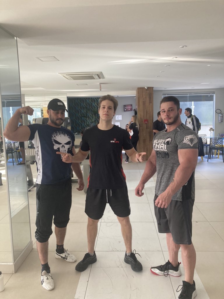 Luiztkd5's tweet photo. Bora crescer ! Treino forte hoje https://t.co/GelO6eMK2S
