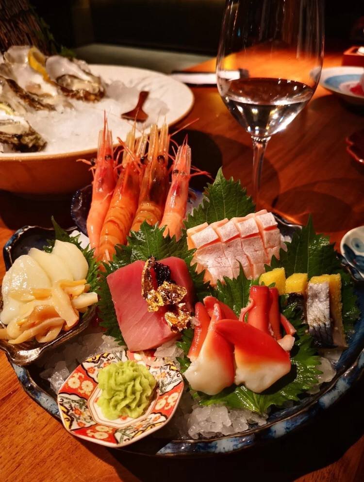 Anna10940670's tweet photo. Yesterday dinner 😋 Some seafood🦐🦞🦀 https://t.co/0CLCqMQgnn