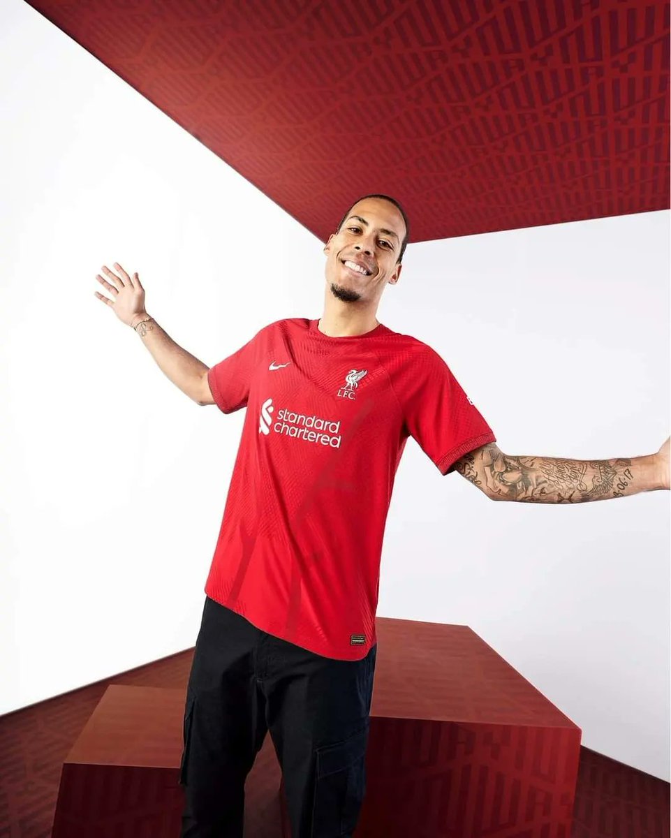 lfc_cb's tweet photo. That new Home Kit feeling π΄ #liverpoolfc #ynwa #lfc #lfccb #anfield #boom https://t.co/Tc0DY8xMhR