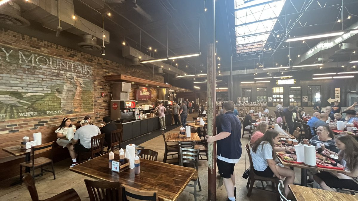 BayPortRobotics's tweet image. Authentic Texas barbecue. The best you’ll ever have.