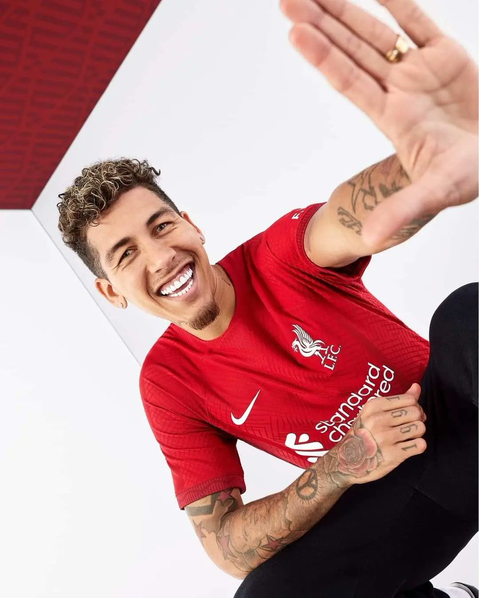 lfc_cb's tweet photo. That new Home Kit feeling π΄ #liverpoolfc #ynwa #lfc #lfccb #anfield #boom https://t.co/Tc0DY8xMhR