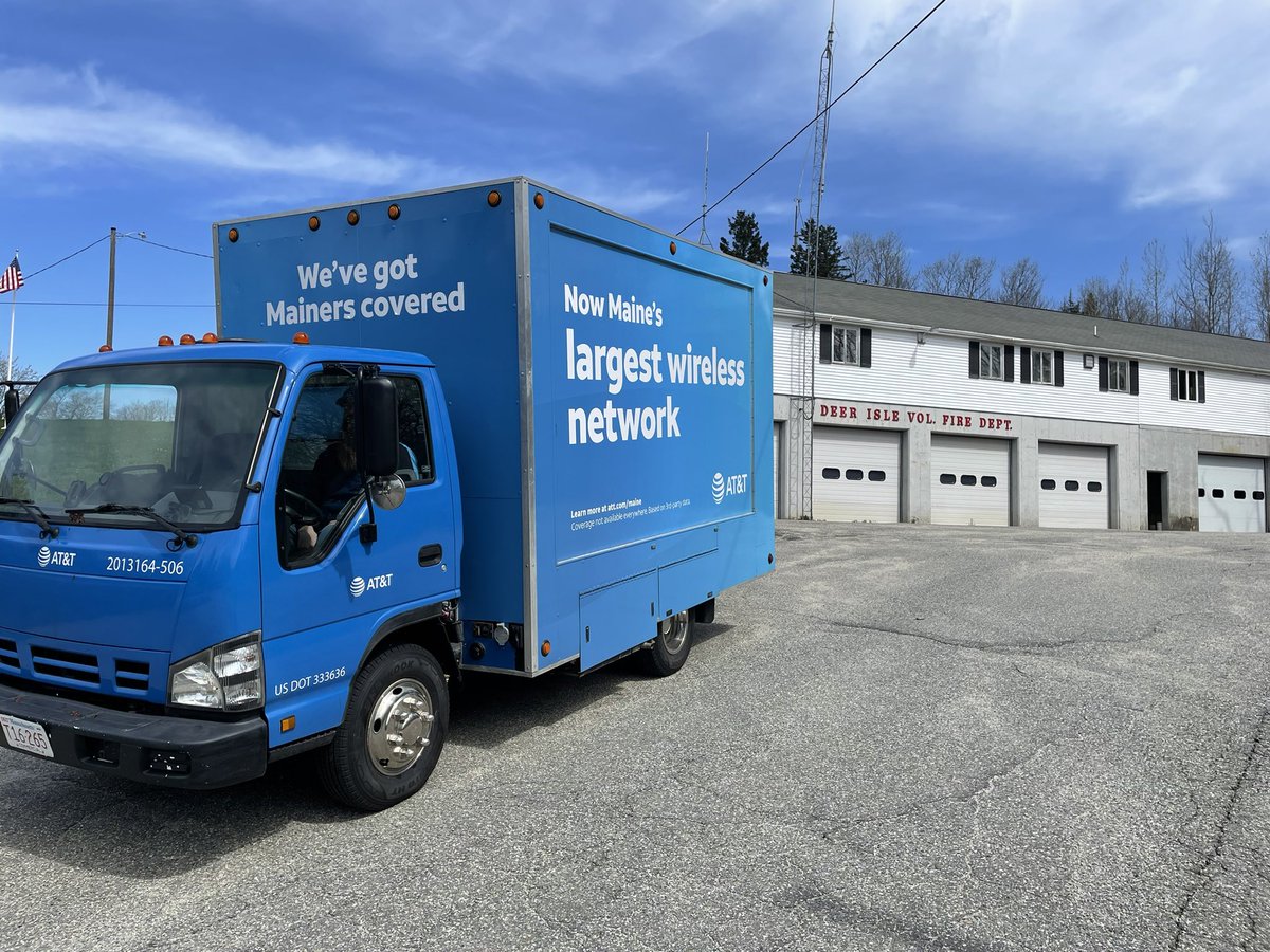 CurtChaput09's tweet photo. Today @DoodyJesse and I were in Deer Isle, Maine taking care of their Fire Chief getting him onto @FirstNet and letting some others on the crew know the benefits of switching #MainesLargestNetwork @keroninc @LillardDerick @JessRacine8 @TheRealOurNE https://t.co/sxR4LHC5H5