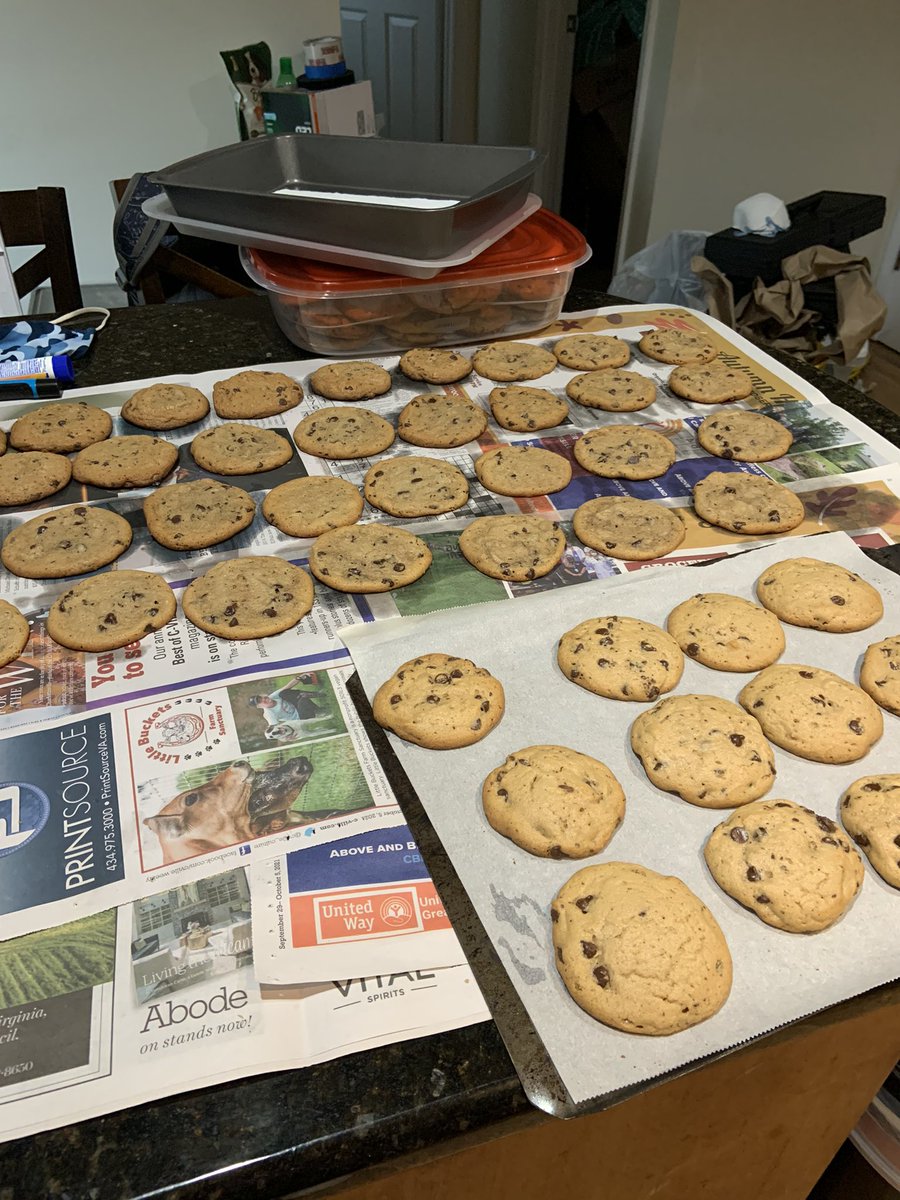 Mrs_Innes's tweet photo. More cookie baking… another 8 dozen… my AP kiddos are so spoiled. Next up Micro! Be sure to drop by tomorrow after the test for your test! #econwithinnes #apecon #APMicro #teachecon https://t.co/DeheYVud4N