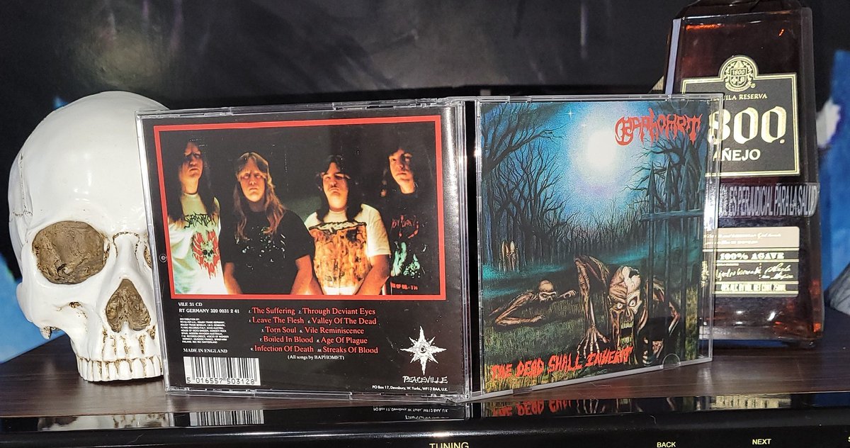 cvidal_EstuansI's tweet photo. Mayo 5, 1992 #Baphomet 🇺🇸 lanza su álbum "The Dead Shall Inherit" Grabado en  #BorderCityRecording, Producción, mezcla en Ing por Dennis Fura, Másterizado en 
#Transfermation
#UnDiaComoHoyEnElMetal
#DeathMetal #BrutalDeathMetal
#Banished #TheSuffering https://t.co/c9gZu3ipqG