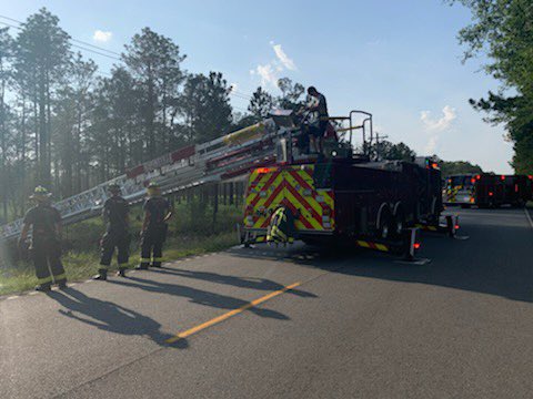 HFD_8's tweet photo. Earlier this afternoon Hardeeville Fire Department responded Mutual Aid to Jasper County Fire-Rescue on Deerfield Rd for a MVC with a vehicle in the canal. Truck-84 assisted with getting the patients safely removed from the incident. @jasperscfire https://t.co/89ZgI8VXUE