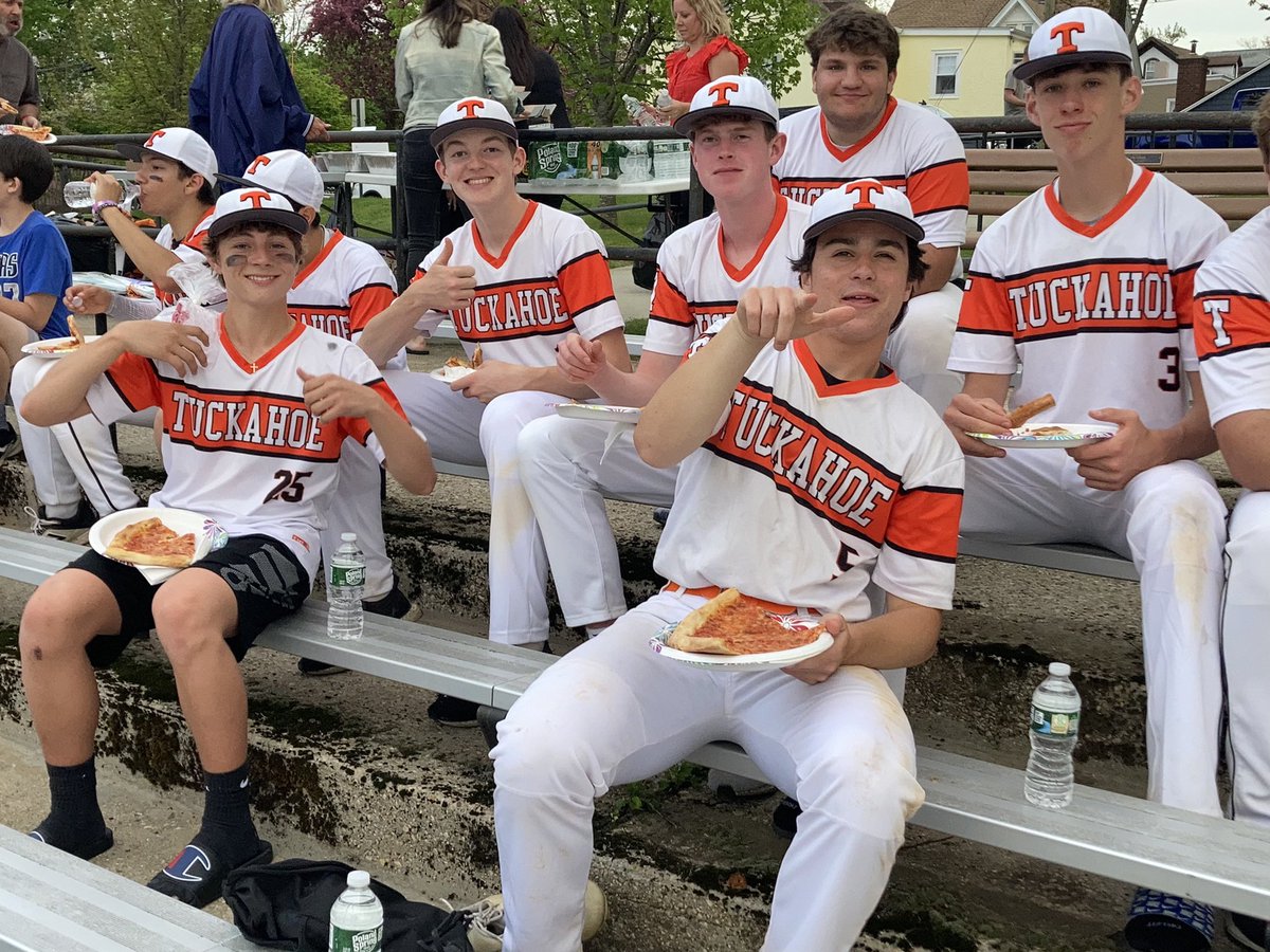 Tuck_Baseball's tweet photo. Tigers win over Irvington 12-5 on senior day! 
 
Congratulations to our 5 seniors and family’s on a great game.  

#GoTigers 🟠⚫️ 

@lohudinsider @KDJmedia1 @TuckahoeTiger  

I https://t.co/wUb4qZAEZr