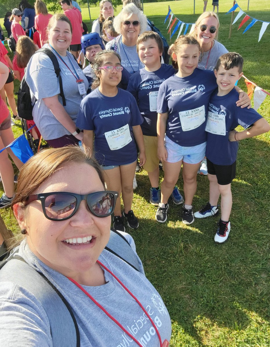heatherharmon7's tweet photo. The best day with the best athletes! #SpecialOlympics2022 #EESsoars https://t.co/2CtxX1QxMd