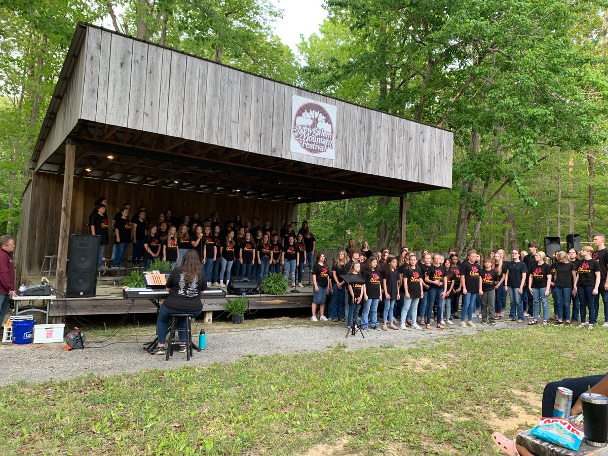 What a special evening for Dade chorus!