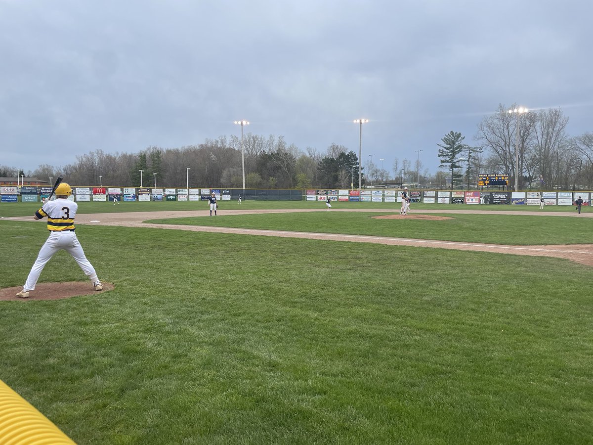 ian_kress's tweet photo. Grand Ledge and DeWitt playing ✌️tonight at Gorman Field! Always fun when these two meet on the diamond. Highlights tonight on @WLNS https://t.co/pcxXFpPmjK