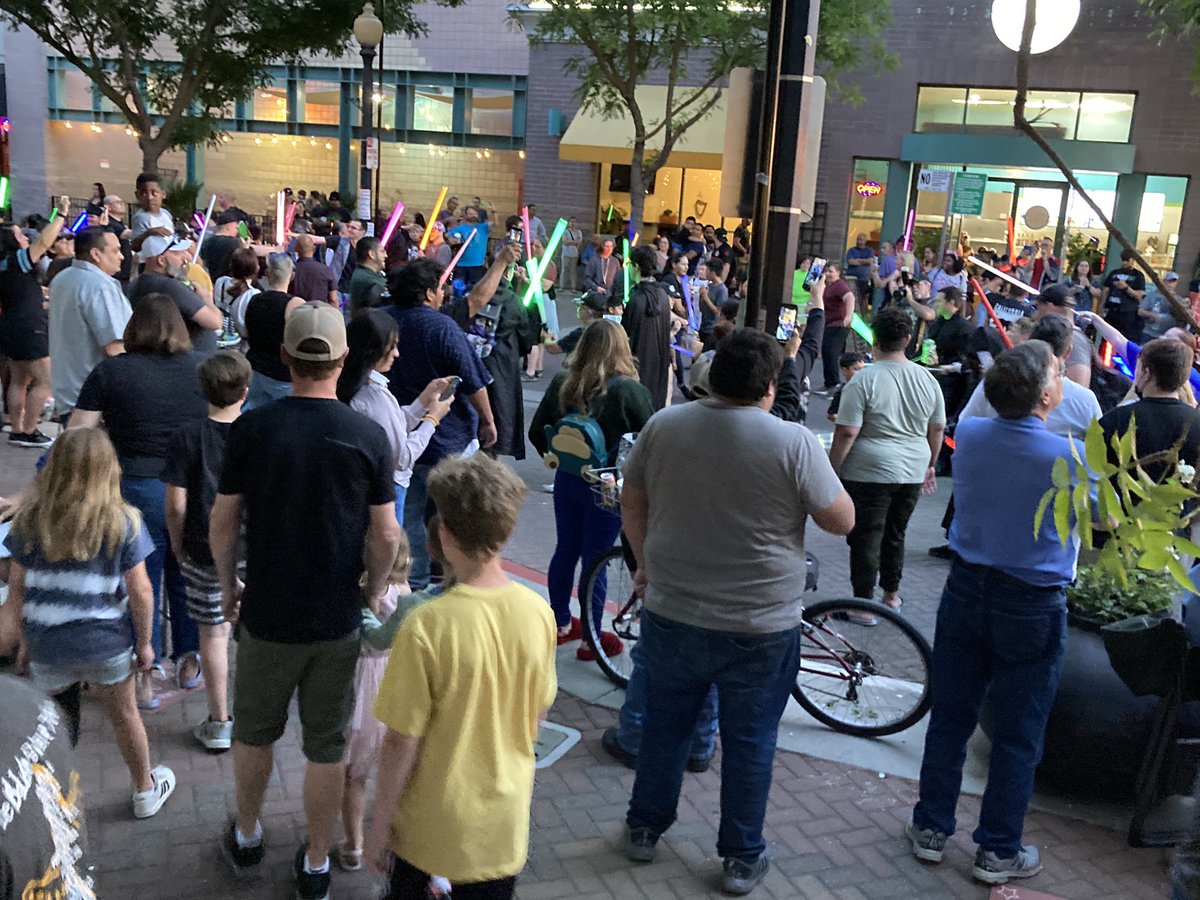 GraffitiCon209's tweet photo. Had a great turnout yesterday for May the Fourth Be With You in Modesto, Hope to see you all at Graffiti Con June 26th. https://t.co/KaODvtQ8sS