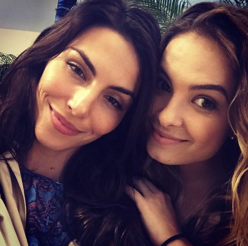 melphiaalways's tweet photo. Um apego pela amizade dessas duas. ❤️#lumel https://t.co/JRPz2A7oHU