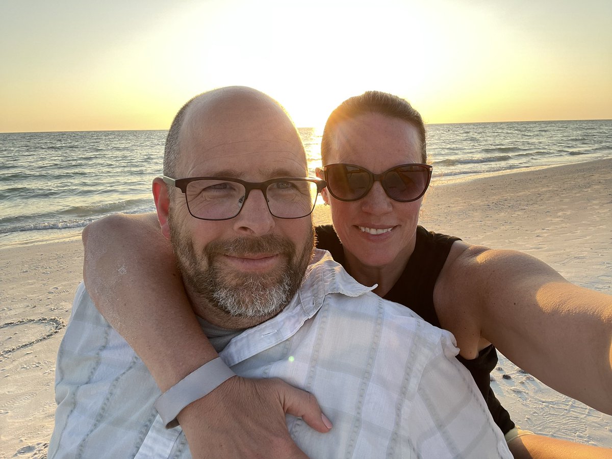 Kim Kubert tweet media
