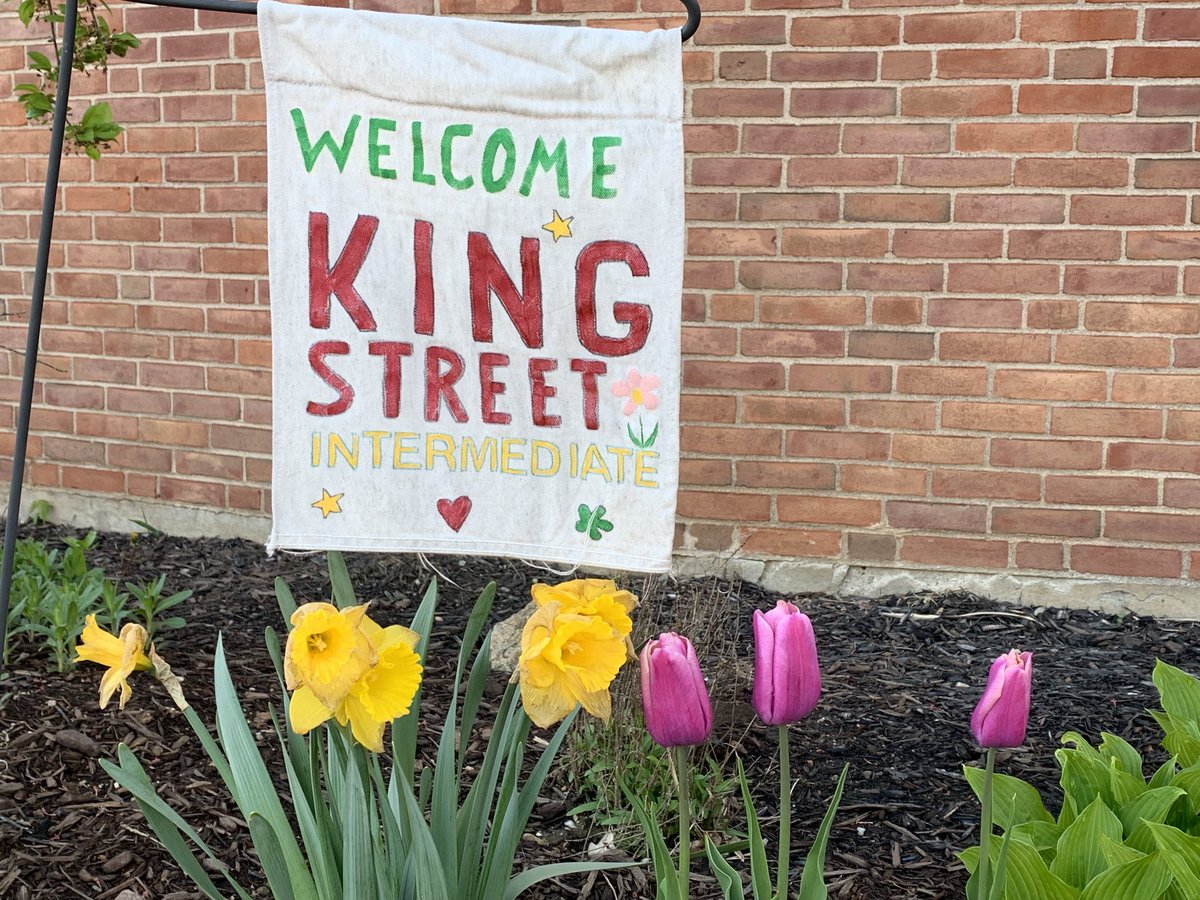 KingStreetTiger's tweet photo. Spring on campus!! Beautiful! https://t.co/E6TbOPAb9X
