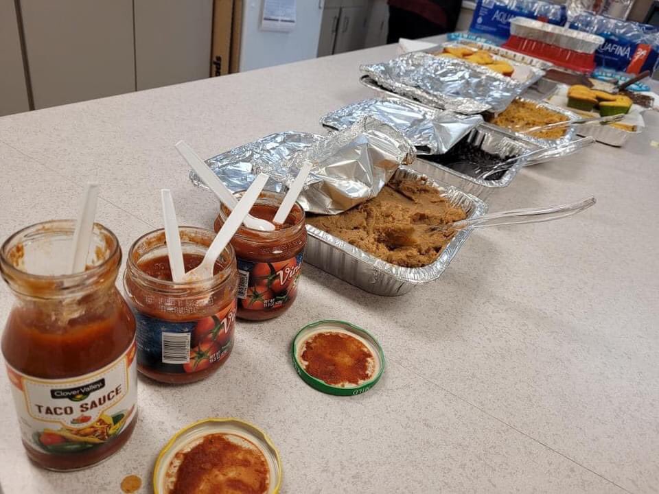 MrDomagalski's tweet photo. Huge THANK YOU to our PTO for providing an awesome Cinco de Mayo luncheon as part of our staff/teacher appreciation week! #SCMSrocks #MEMSPAchat https://t.co/Op5Nus9gYg