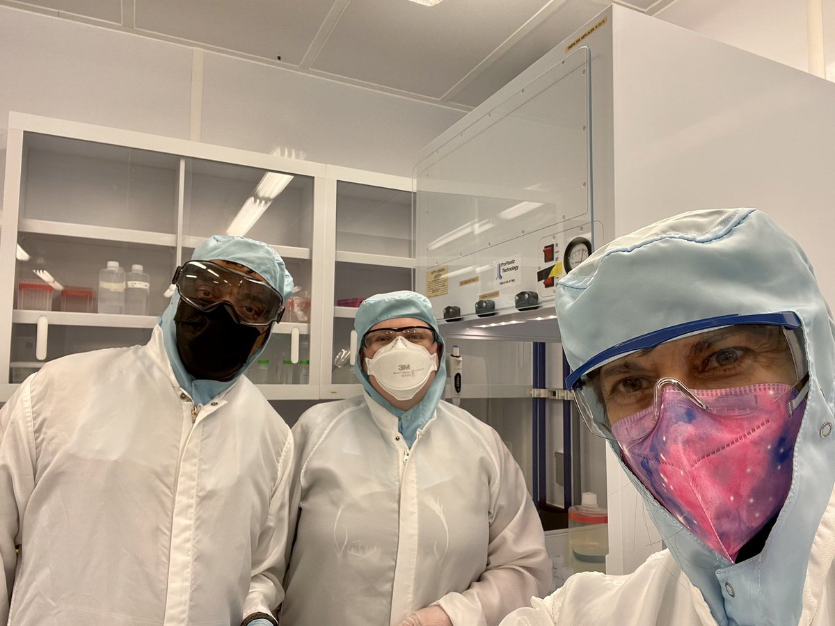 minwadhwa's tweet photo. What a day!! Not everyday that we get to handle samples from an asteroid (#Ryugu) returned by a spacecraft (@haya2e_jaxa) in our lab! @ICGL_WadhwaLab @RobotPrincess1 @SESEASU @ASUResearch https://t.co/1F9rKqoB9R