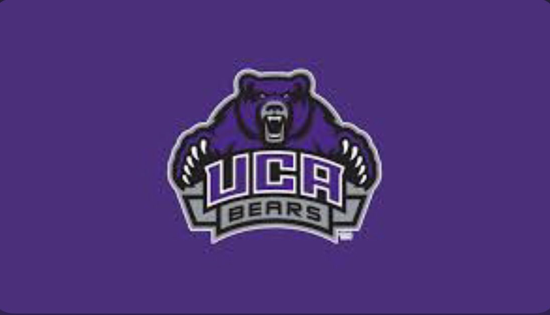 BenHaulmark's tweet photo. Blessed to receive an offer from the University of Central Arkansas! @UCA_Football @coachkitchens42 @ArRecruitingGuy @DannyWest247 @OtisKirk23 https://t.co/QNhqR7cdak