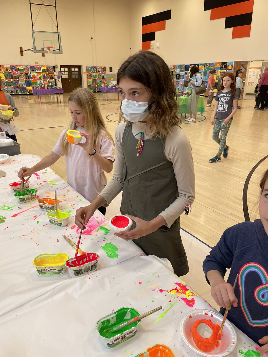 CFIS_Spanish's tweet photo. Awesome artwork to compliment, pinch pots to paint &amp; family fun at tonight’s CFIS Art Show! Great job Mrs. Boss, Art Club &amp; students! #cfevsChooseCourage https://t.co/oPueoqgSNW