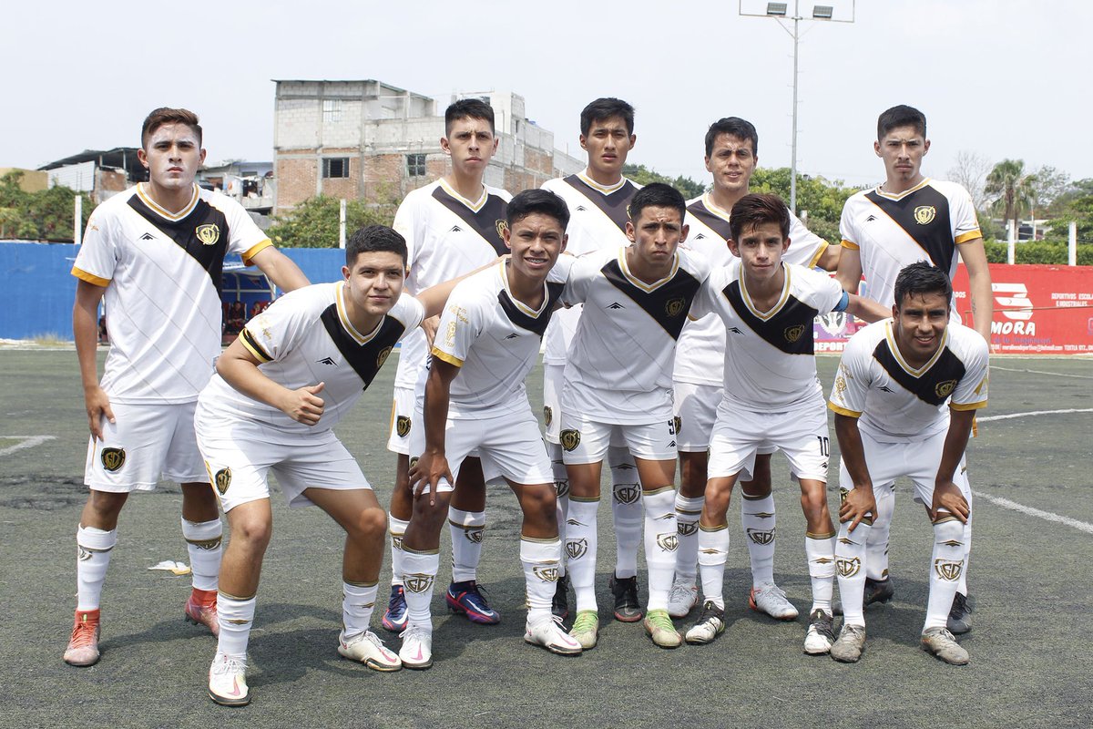 paco_jf's tweet photo. Nada para nadie | Lechuzas UPGCH y @_GuerrerosDDios empataron 1-1 en el juego de ida de octavos de final de @LigaTDP. Juan Manuel Campos adelantó a los universitarios, pero al 84, Juan Manuel Rivera igualó para la visita. @3ratv @Terceramex #futbol #Chiapas https://t.co/HRpFutZZNB
