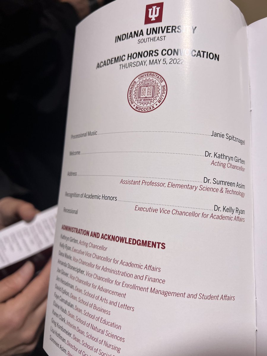 DrSumreen_STEM's tweet photo. I did a thing tonight! I was the guest speaker at the Honors Convocation! #academia #graduation2022 #lovemyjob #DisneyThemedSpeach https://t.co/PZbqn0K7PU