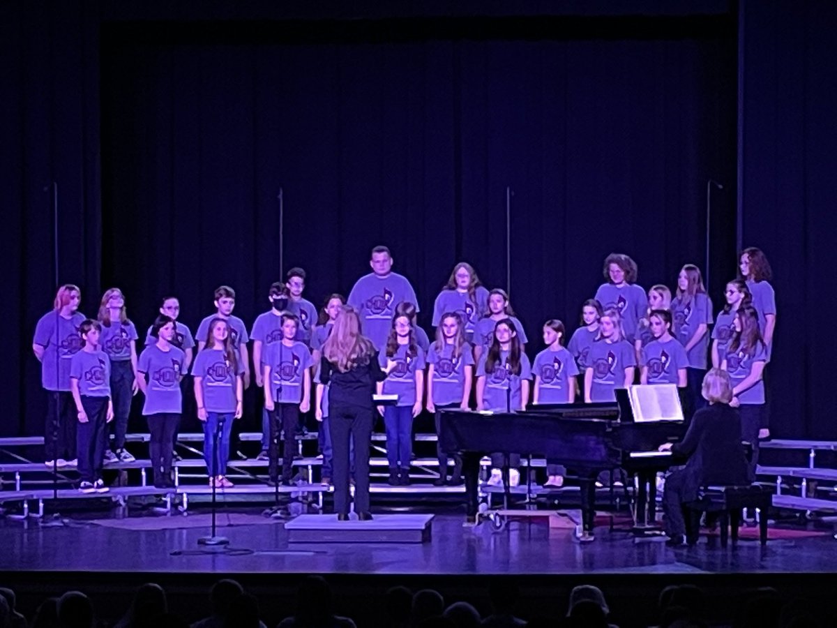 Amanda Mills tweet media