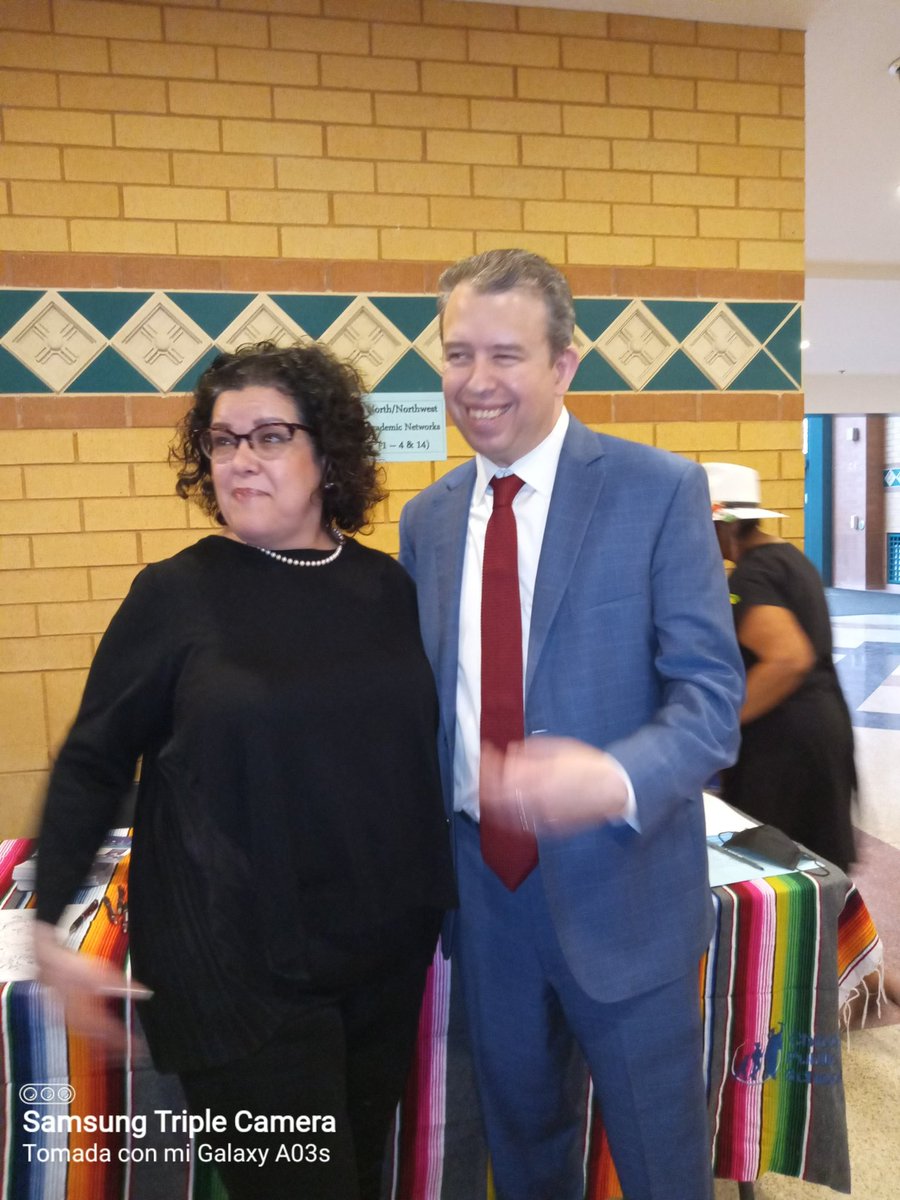 Finkl parents, Mr. Guerrero and Ms. Quintana had the honor, to see CEO Pedro Martinez at Chicago Multilingual Parent Council SY22-23.