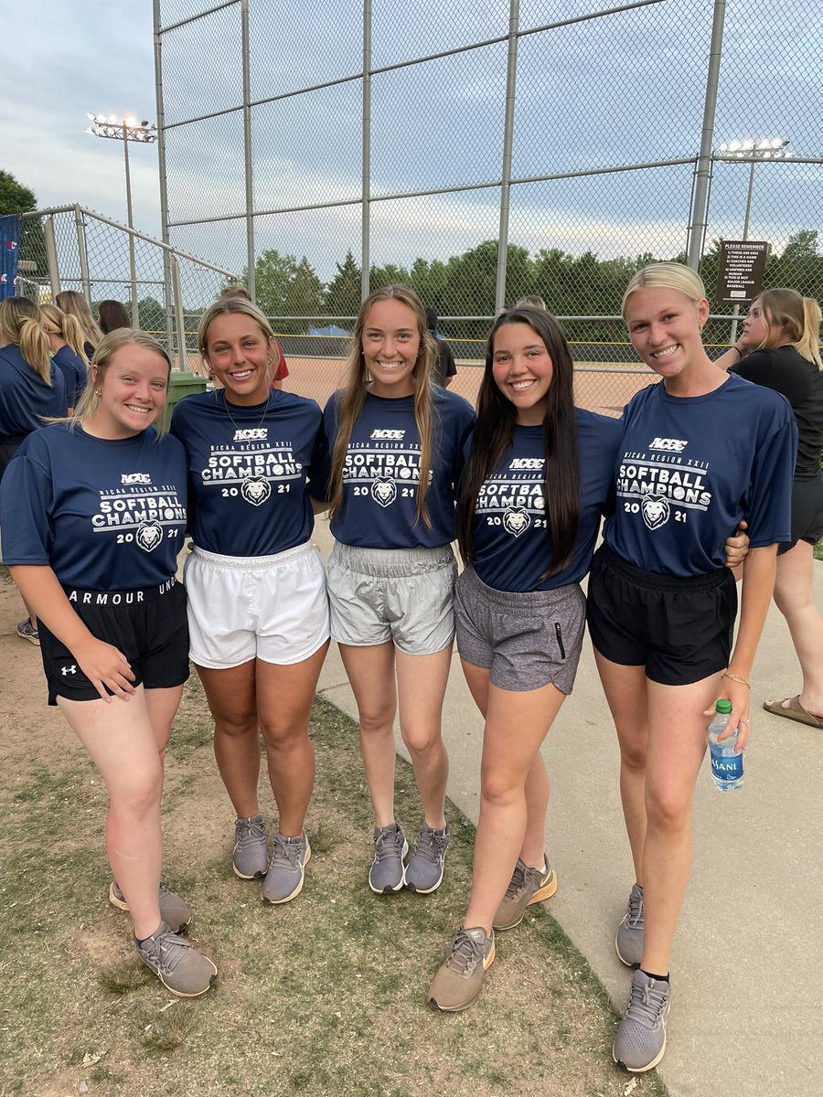 carsonowens12's tweet photo. SO many STAFF accolades this year, but letโs add 3 All North Accolades, All North Pitcher of the Year, 3 All Region Accolades, and an ACCC Pitcher of the Year honor to our list!
I am SO proud of my #PushinPs. JUST GETTING STARTED! ๐ฆ https://t.co/2XkpIQNwGS