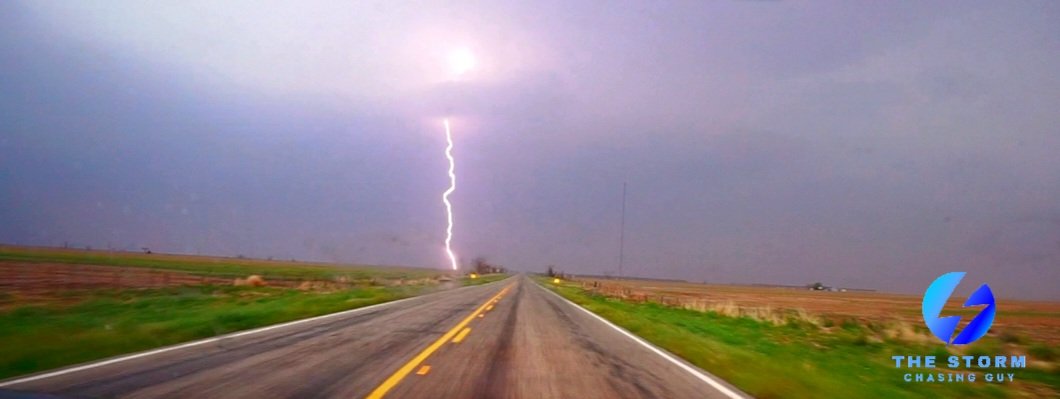 JonTheStormGuy's tweet photo. Who else loves storm Photography here on #wxtwitter ?
Here is some of my resent ones I caught!
#txwk #kswx #ewx #severeweather #Thunderstorm #Tornado #tornados #Lightning #Kansas #Texas #texasstorm #kansasstorm https://t.co/oqlnXFNbGf