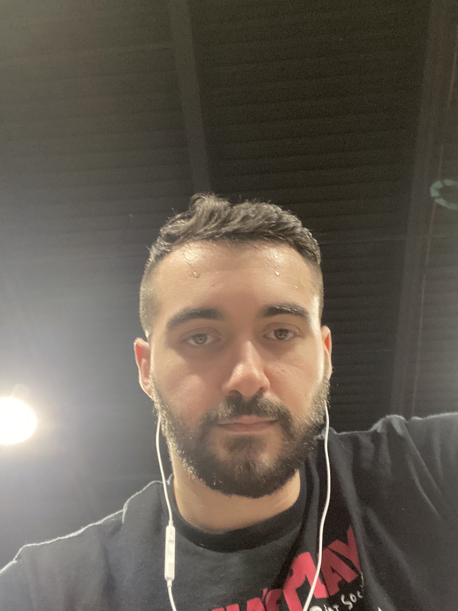 zaddyZATHER's tweet photo. Derp https://t.co/XpNHHYODDq