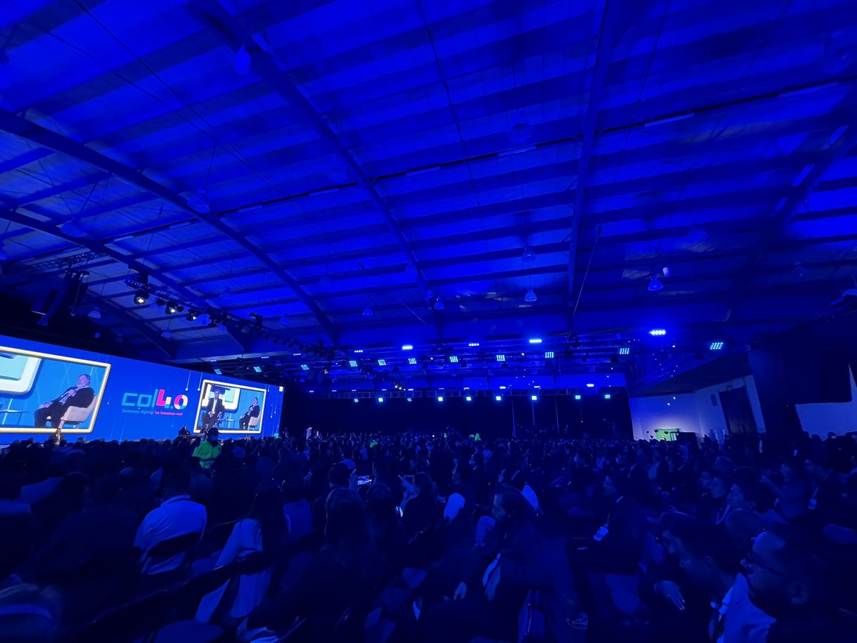santiagopinzong's tweet photo. “Chief Disruption Officer”
@stevewoz
Es lo que necesita una organización.
Punto clave que enfatiza en entrevista con @IvanDuque para iniciar #Colombia40
#TransformaciónDigital
#ExponentialMindset https://t.co/OynbXunBbk