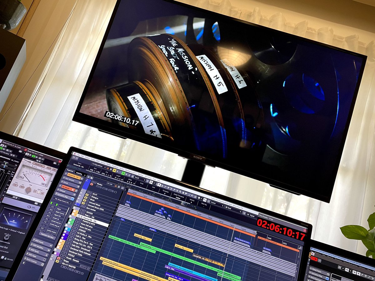 brettaplin's tweet photo. Just finishing off the mix for Rob Murphy’s feature doc #SpliceHere. Two cues to go! 😎
#composer #composerlife #filmmaking #musiccomposer #filmscore #filmindustry #filmmaker #filmcomposer #filmmusic #music https://t.co/eehiRD6gJ5
