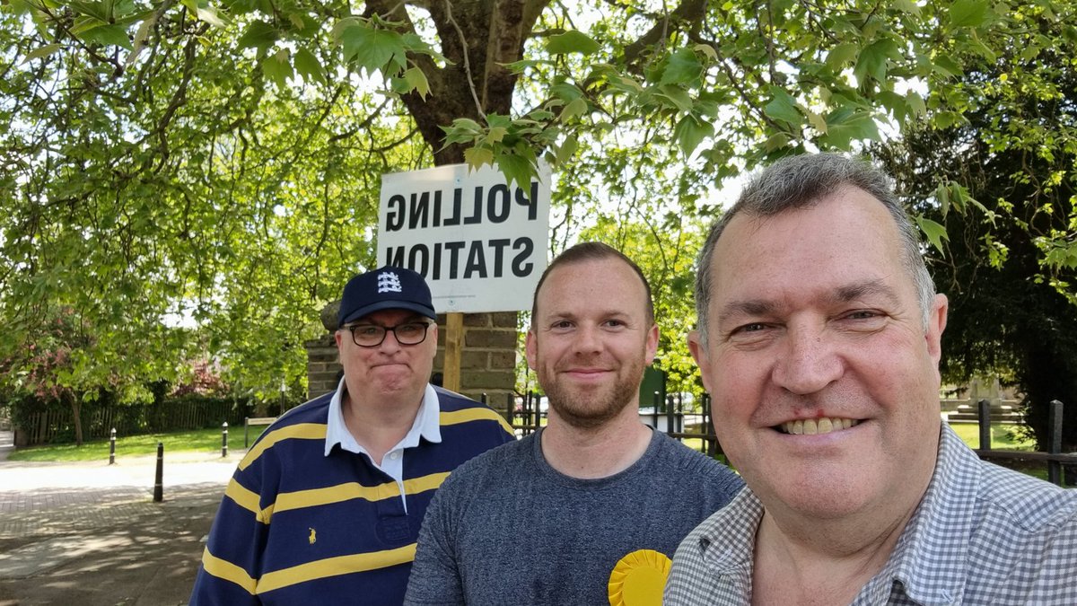MainesChris's tweet photo. Final push.
Great response on the doorstep residents annoyed their concerns have been ignored in #Blackheath
Polls open until 10pm.
#EndtheOnePartyState
#VoteLibDem
#Maines4Mayor https://t.co/aHDEkPDTJL