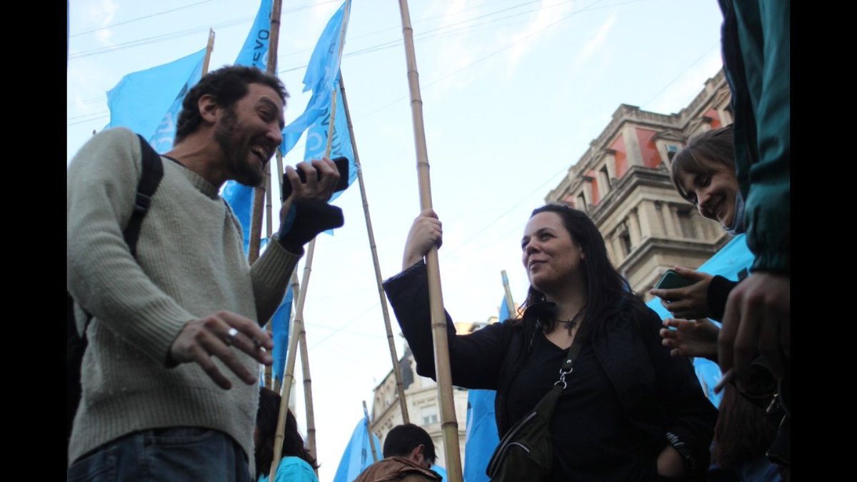NE_comuna4's tweet photo. @Encuentro_CABA Hoy en la marcha a la corte suprema reclamando una justicia democrática e independiente

#ReformaJudicialYa 

@Sabbatella
@AntolinMagallan https://t.co/zgUxkCkHVt