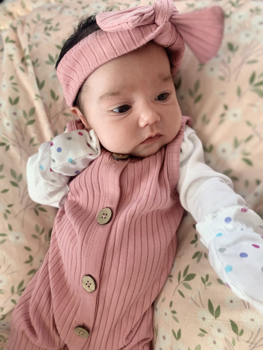 xxalyssaD's tweet photo. She’s so perfect 🥺💓 https://t.co/0VrM1FgO9O